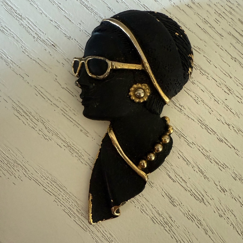 Vintage MCM Afrocentric Woman Brooch –Black Enamel Silhouette Pin/Gold Accents